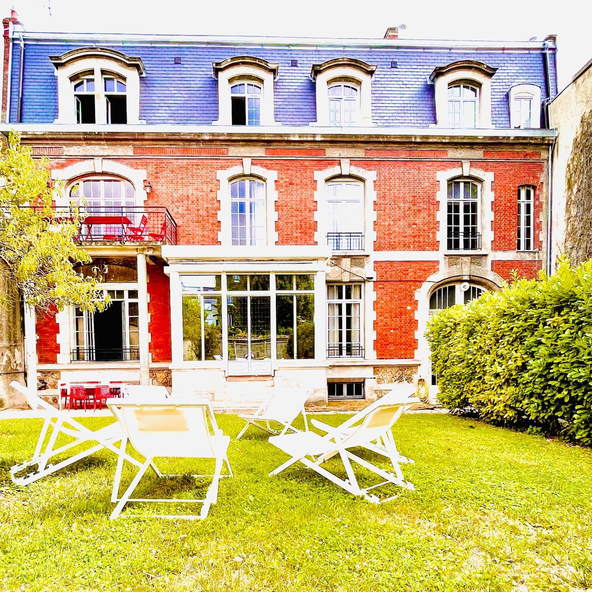 Appartement The Gorgeous Hyper Center Private Garden à Reims Extérieur photo